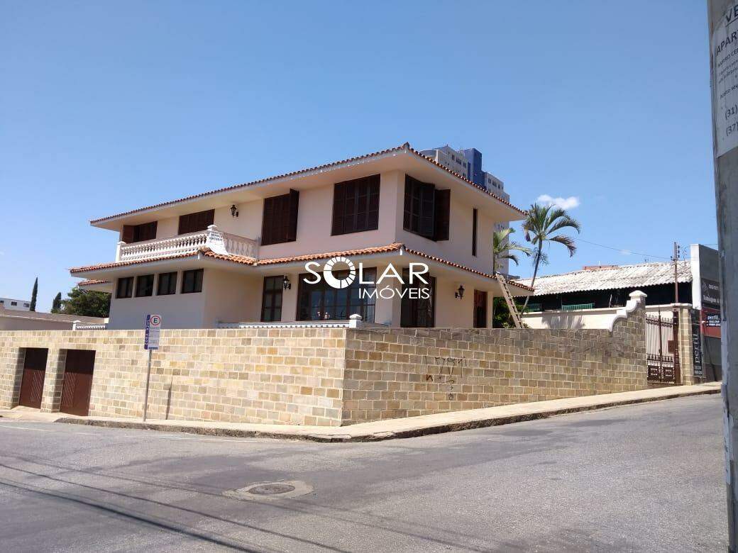 Casa para aluguel no Centro: 